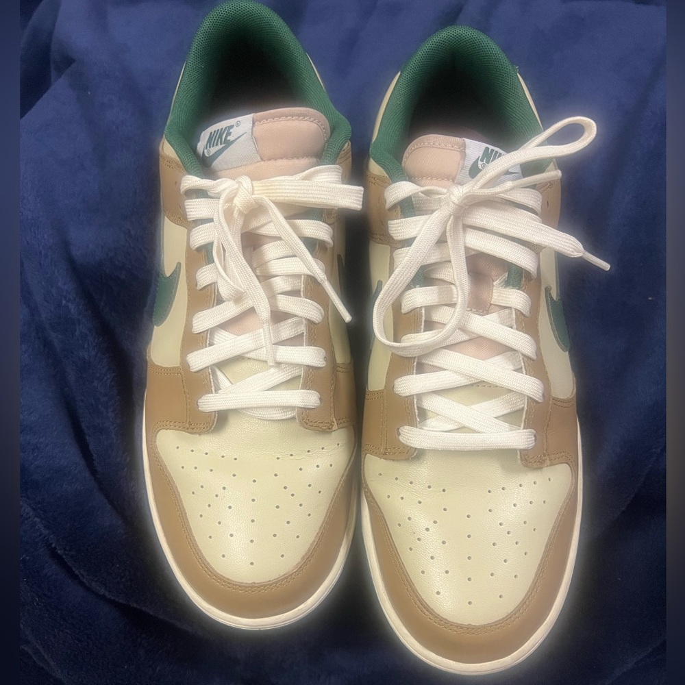 Nike Men's Cream and Brown Dunk Sneakers “Retro Rattan”